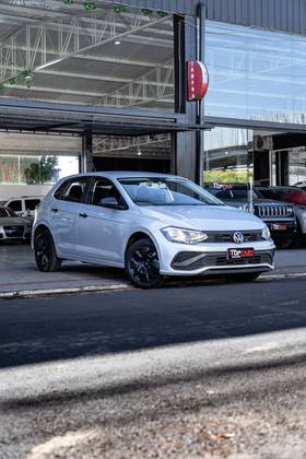 VOLKSWAGEN POLO 1.0 MPI TRACK MANUAL VOLKSWAGEN POLO 1.0 MPI TRACK MANUAL